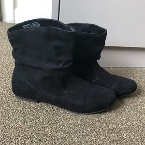 Slouchy black suede booties